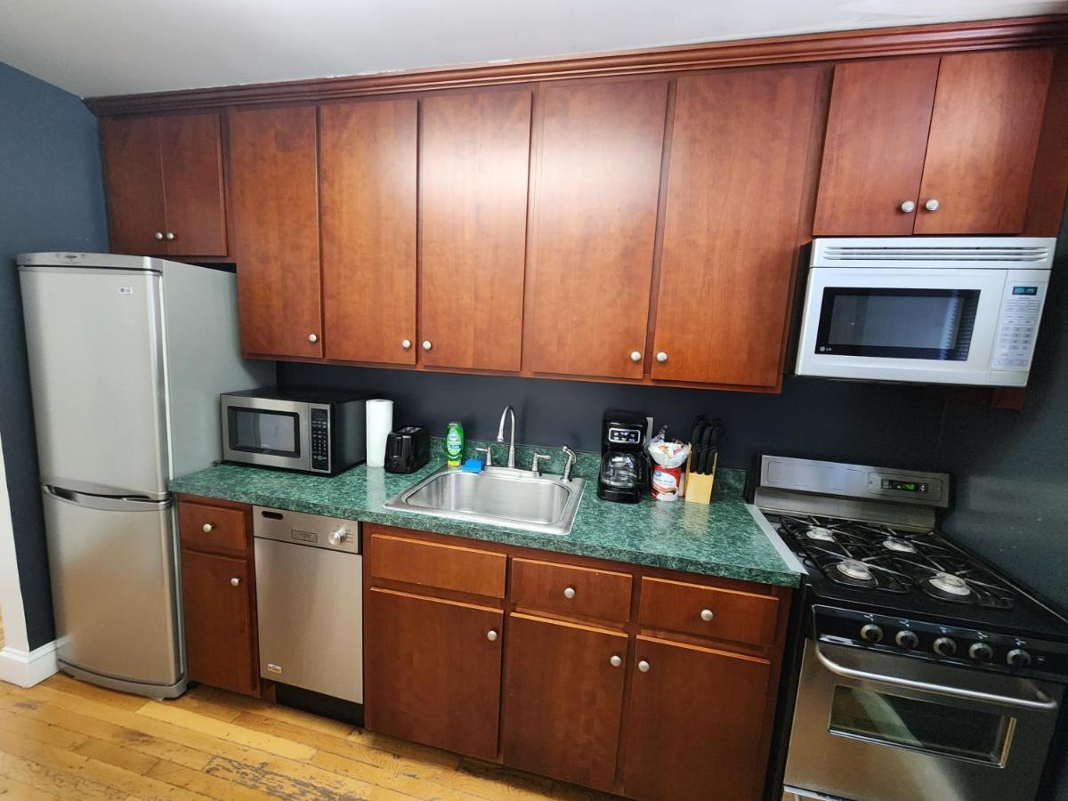 Spacious 3 Bedroom Apartment Mins To Nyc! 유니언시티 외부 사진