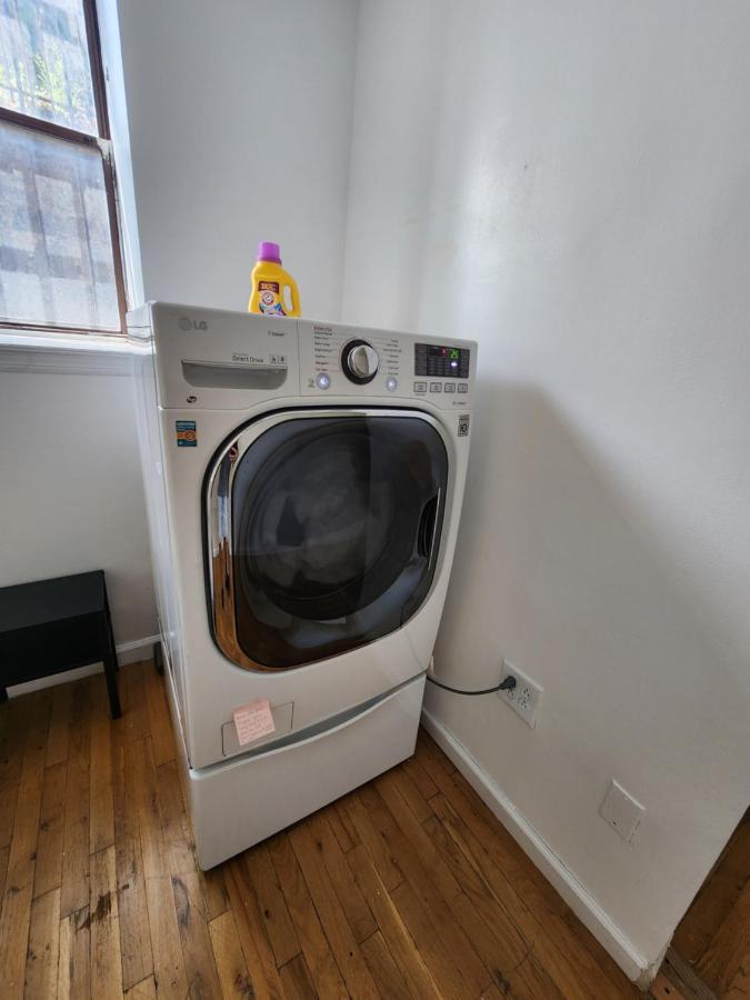 Spacious 3 Bedroom Apartment Mins To Nyc! 유니언시티 외부 사진